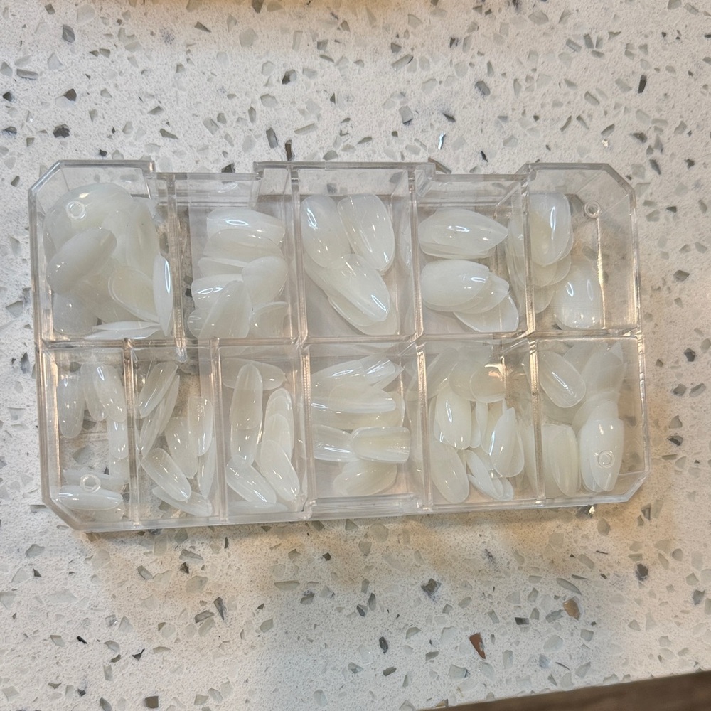 Aprés Gel-X Natural Round Press-On Nails - White - Picture 3 of 7